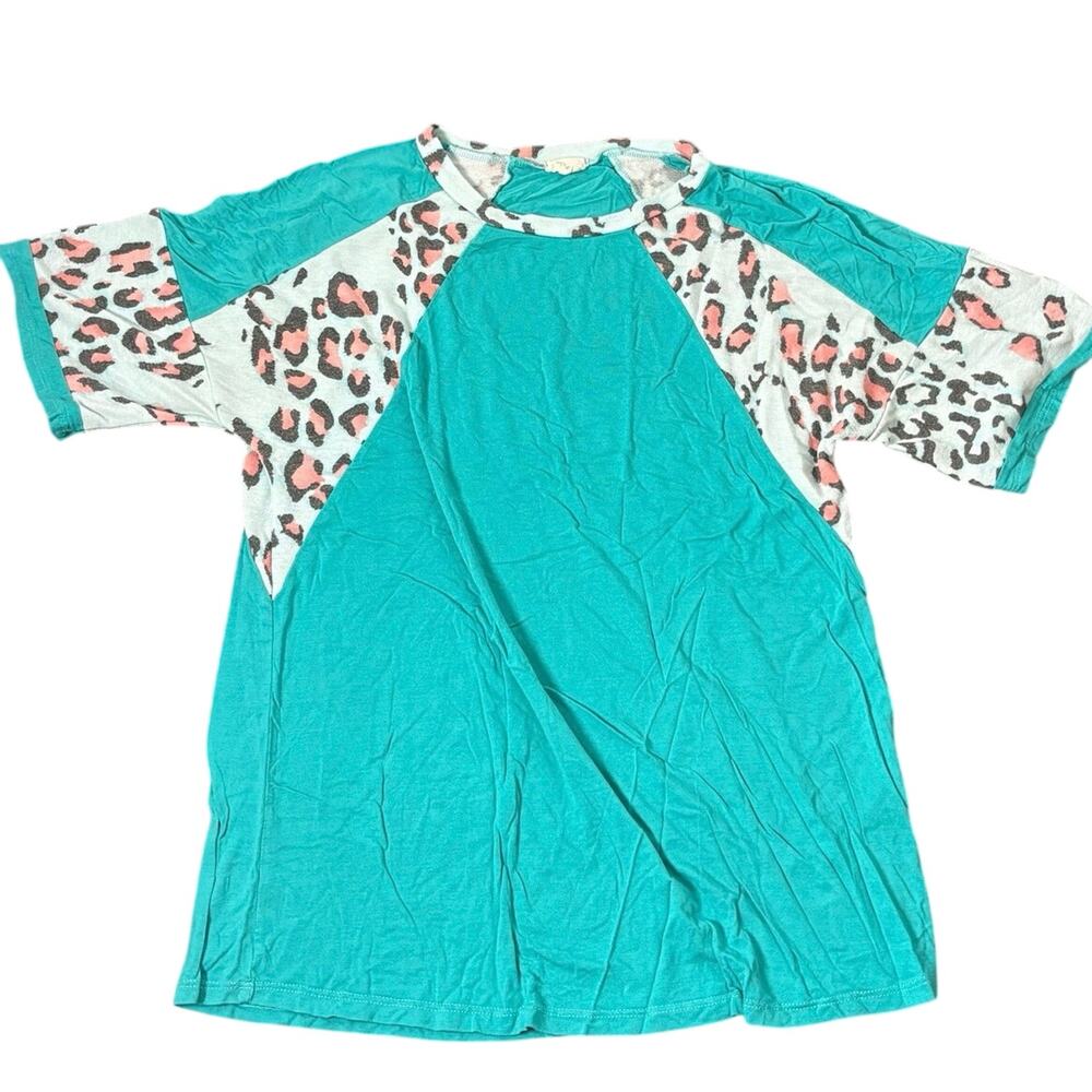 Women’s animal print teal top